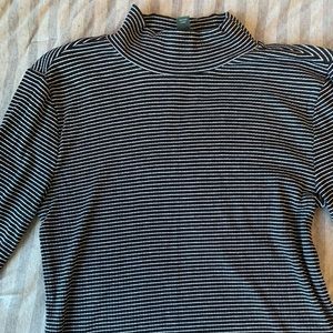 Long sleeve turtle neck